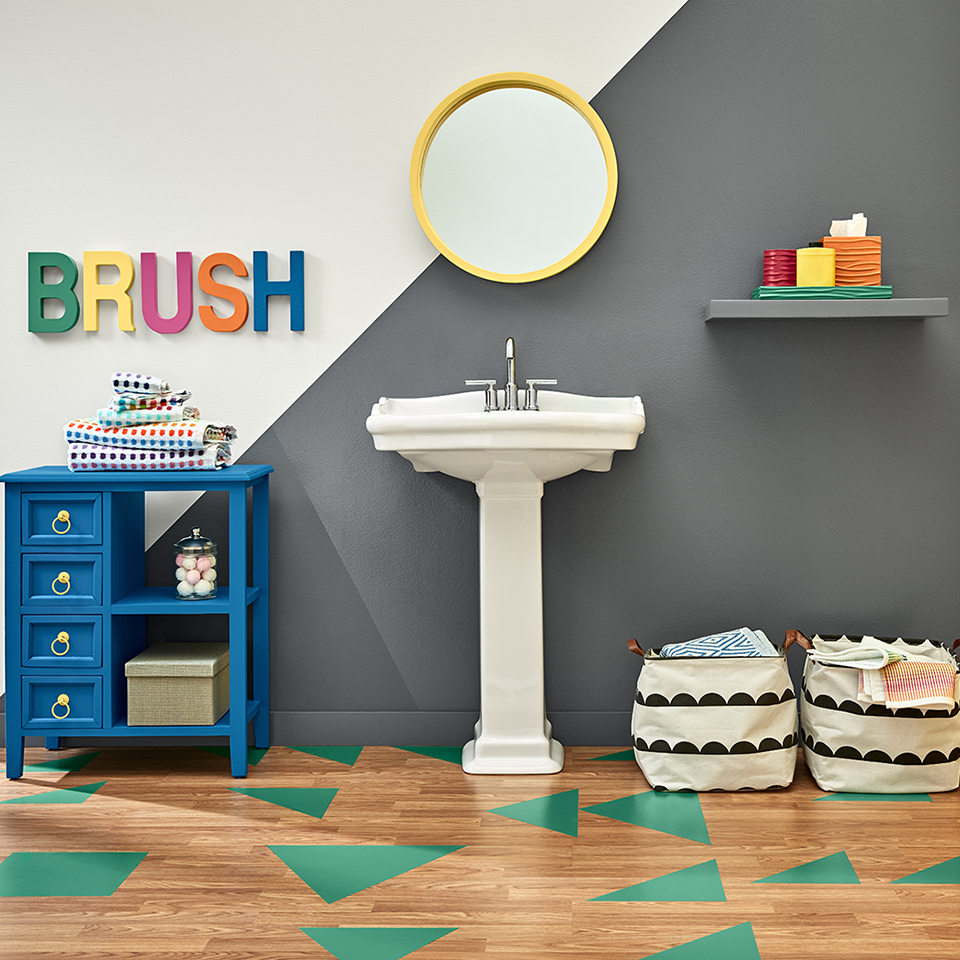 Painting Bathrooms | Dutch Boy